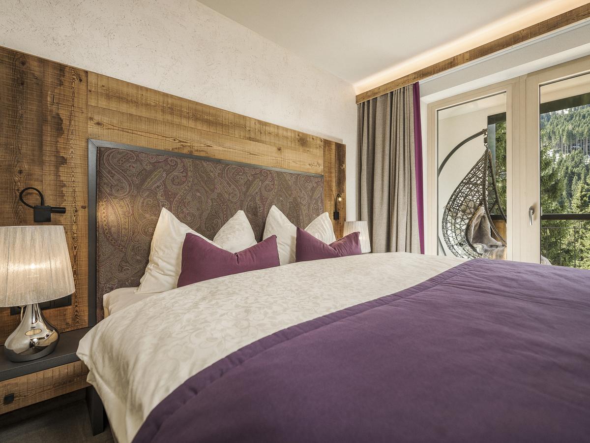 Hotel Bergkristall Zillertal - Adults Only 14 Years Plus Hippach Exterior foto